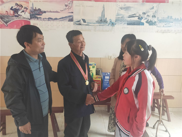 ���Сѧʦ�����ſ���Ԯ����սʿѧ����ʷ��